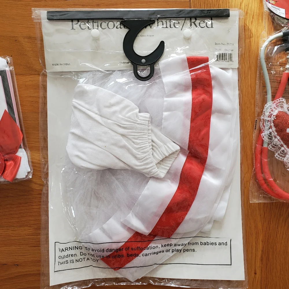 underwraps nwt adult